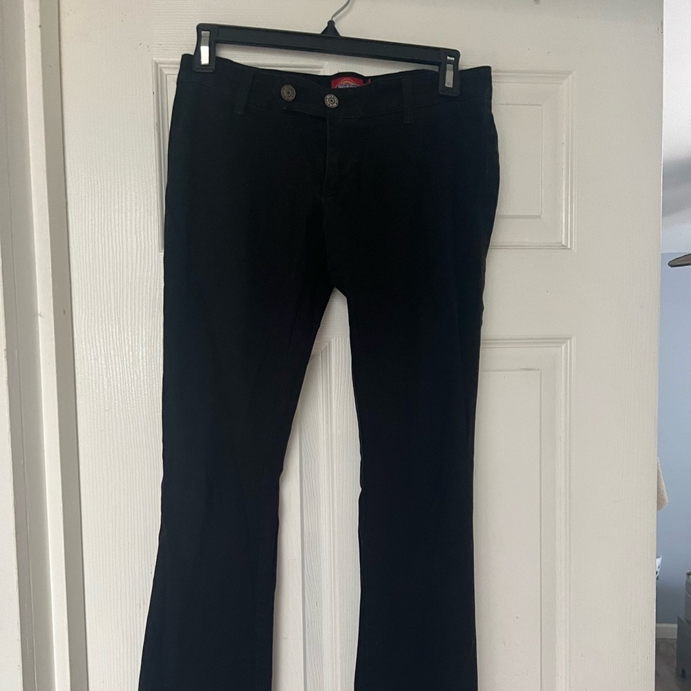 Women’s pants. Dickies